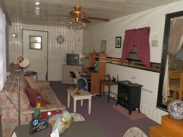 Southern Palms RV Resort 258 CameliaEustis, FL 32726