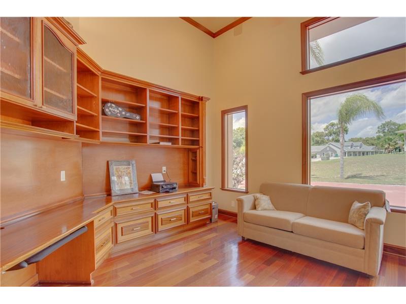 929 BUTCH CASSIDY LANE, Eustis, FL 32726