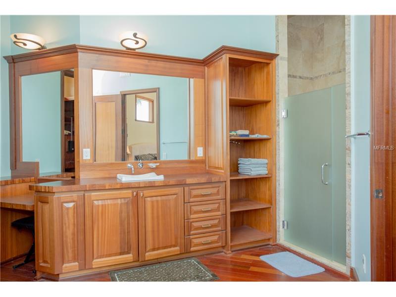 929 BUTCH CASSIDY LANE, Eustis, FL 32726