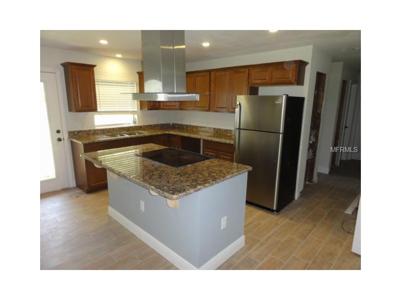 609 GOULD STREET, Eustis, FL 32726