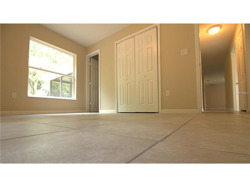 2401 HOLLYWOOD AVENUE, Eustis, FL 32726