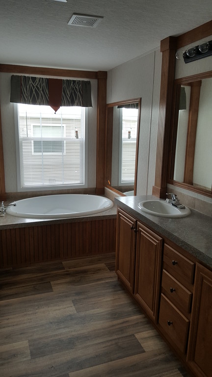 Grand Island Resort13314 Sea Breeze LaneGrand Island, FL 32735