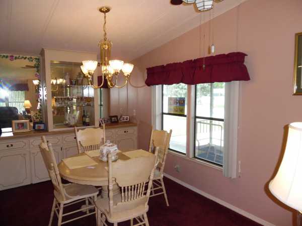 Sunlake Estates2453 LOWER RED LAKE LANEGrand Island, FL 32735