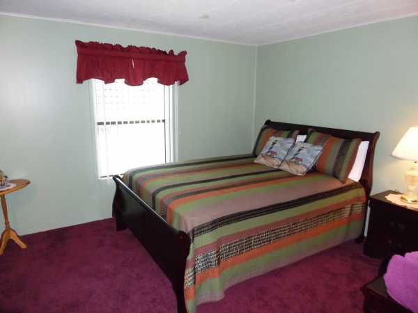 Sunlake Estates2453 LOWER RED LAKE LANEGrand Island, FL 32735