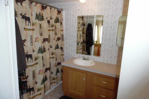 Sunlake Estates2122 UPPER RED LAKE LANEGrand Island, FL 32735