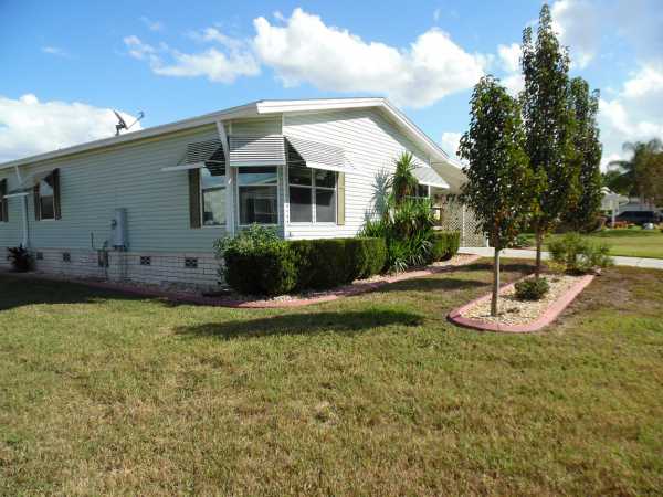 Sunlake Estates2410 GRAND TRAVERSE CIRCLEGrand Island, FL 32735