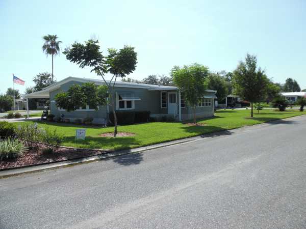 Sunlake Estates2153 UPPER RED LAKE LANEGrand Island, FL 32735