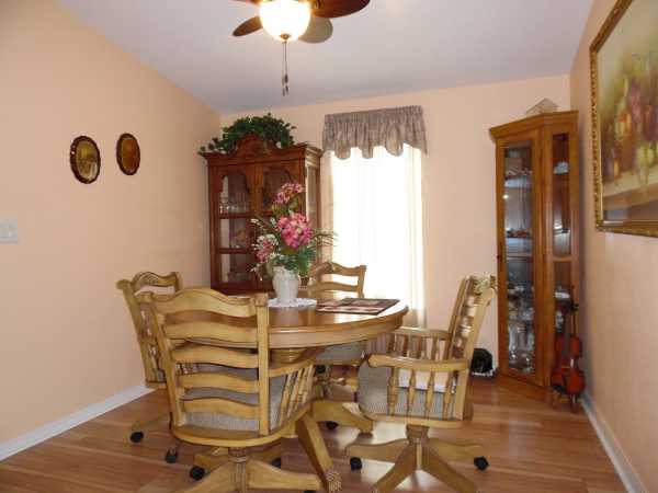 Sunlake Estates2530 GRAND TRAVERSE CIRCLEGrand Island, FL 32735