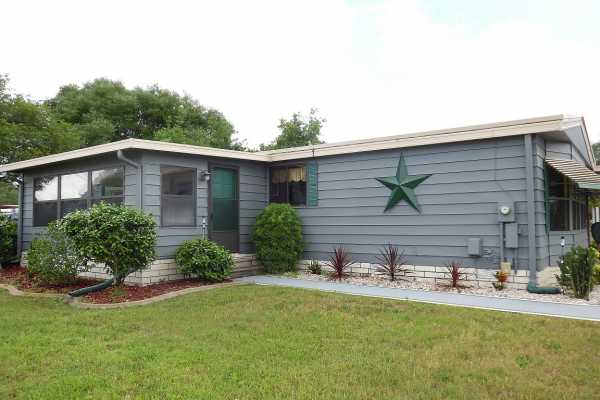 Sunlake Estates2870 GRAND TRAVERSE CIRCLEGrand Island, FL 32735