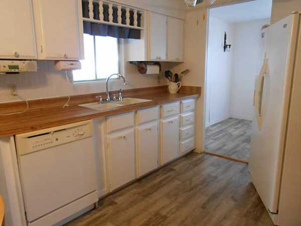Grand Island Resort13052 Lemon AvenueGrand Island, FL 32735
