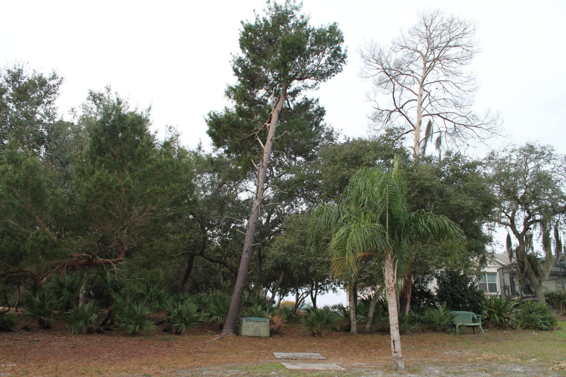 2666 HOWLAND Boulevard, Deltona, FL 32738