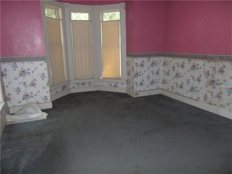 212 S LAKEVIEW DRIVE, Lake Helen, FL 32744