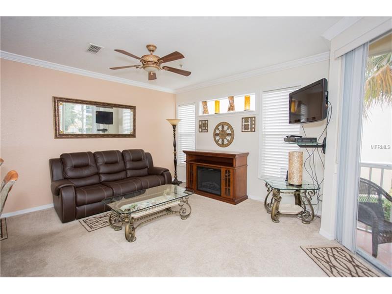 1125 LAKE SHADOW CIRCLE #211, Maitland, FL 32751