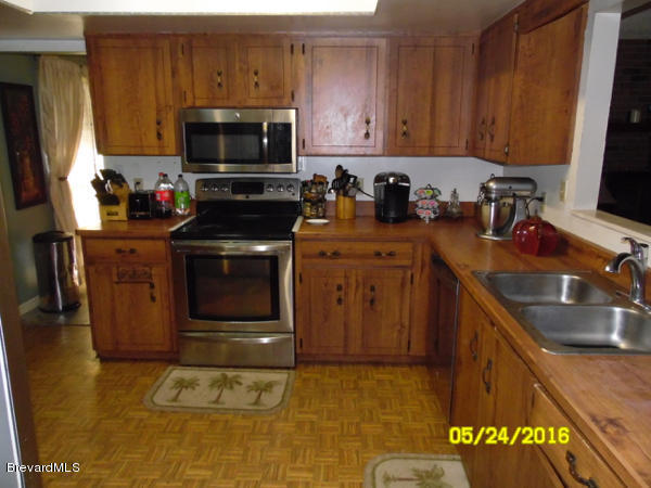 2282 Kentucky Avenue, Mims, FL 32754