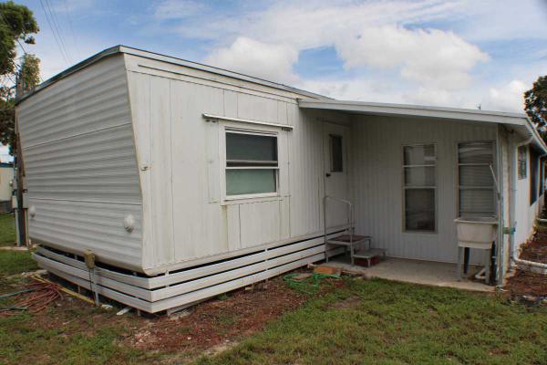 Hibiscus Mobile Home Community 26 Rose lnMount Dora, FL 32757