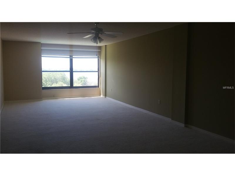 304 W US HWY 441 AVENUE, Mount Dora, FL 32757