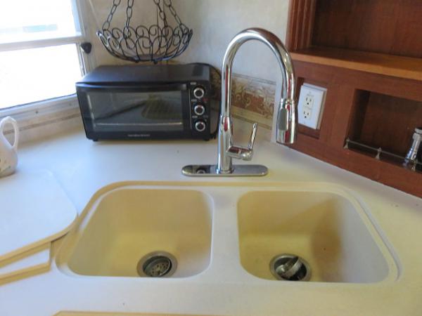 12 Woods-N-Water Dr