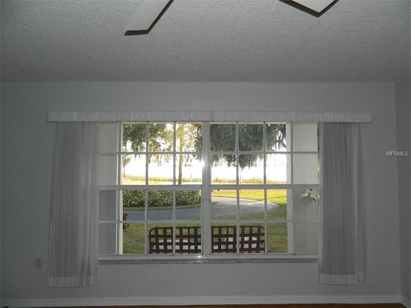 4097 LAKESHORE DRIVE, Mount Dora, FL 32757