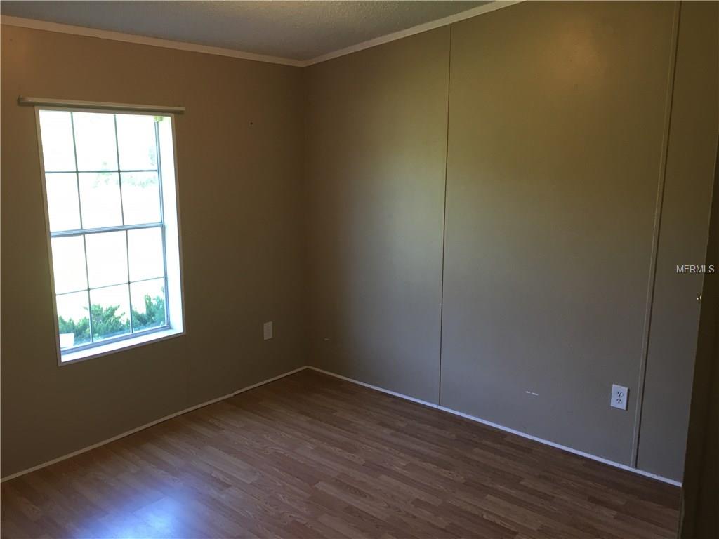 680 Pell Rd, Osteen, FL 32764