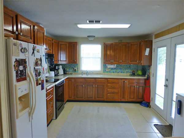 Palm Valley385 E. PALM VALLEY DR.Oviedo, FL 32765