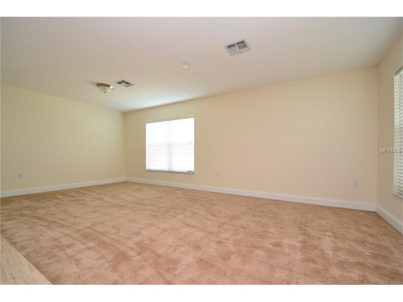 250 LYNN STREET, Oviedo, FL 32765