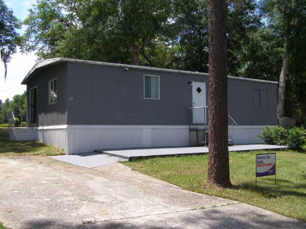 Country Squire Carefree Community 6 Country Squire Rd Paisley, FL 32767