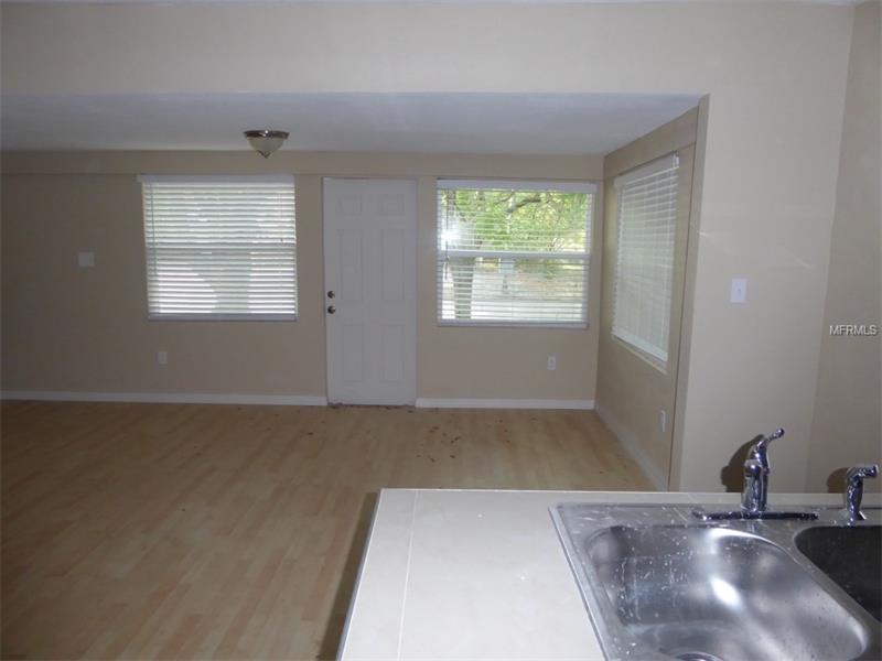 1316 S ELLIOTT STREET, Sanford, FL 32771