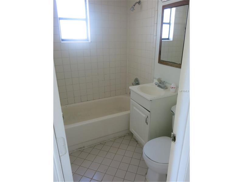 203 Woodmere Blvd, Sanford, FL 32773