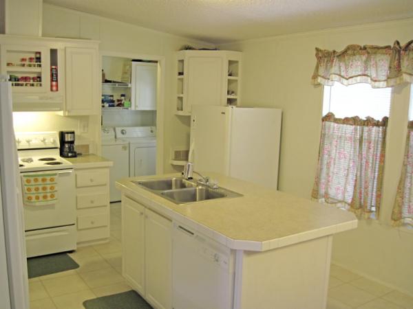 Oak Springs Mobile Home Community 5 Marlene CourtSorrento, FL 32776