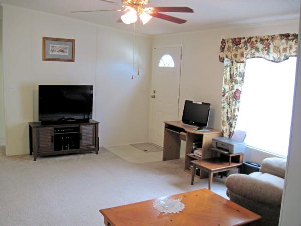 Oak Springs Mobile Home Community 5 Marlene CourtSorrento, FL 32776