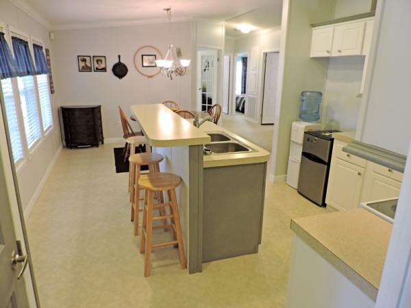Oak Springs Mobile Home Community 171 Hillsborough Dr.Sorrento, FL 32776
