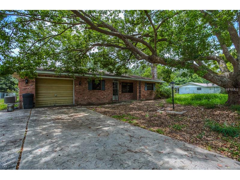 27736 LISA DRIVE, Tavares, FL 32778