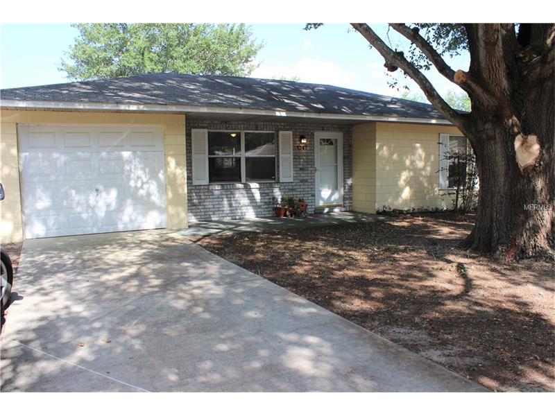 1341 CEDAR AVENUE, Tavares, FL 32778