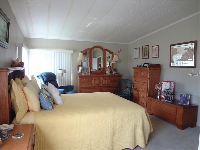1330 Nassau Circle, Tavares, United States 32778