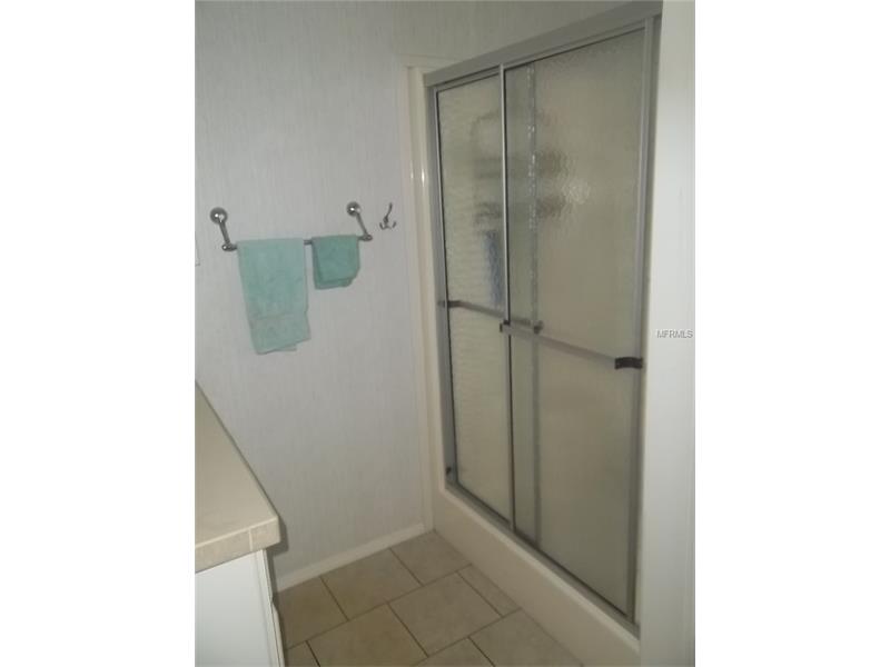 2322 VINDALE ROAD, Tavares, FL 32778