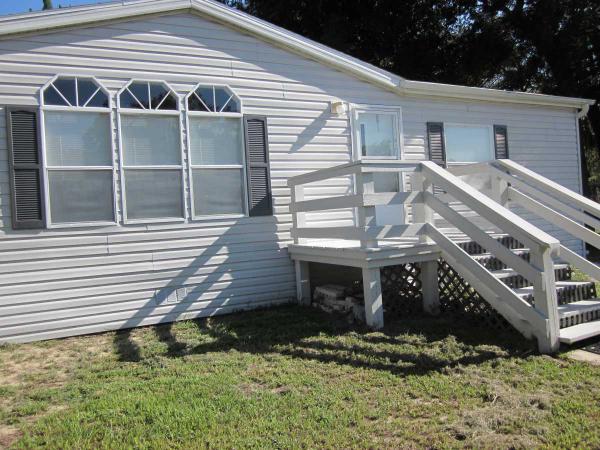 117 North Bay Street ,FL, Tavares, 32778