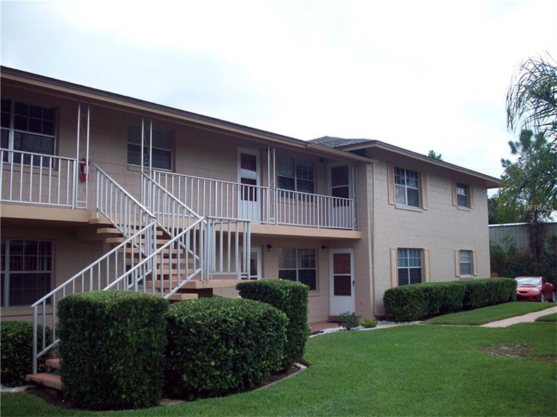 1100 E CAROLINE STREET, Tavares, FL 32778