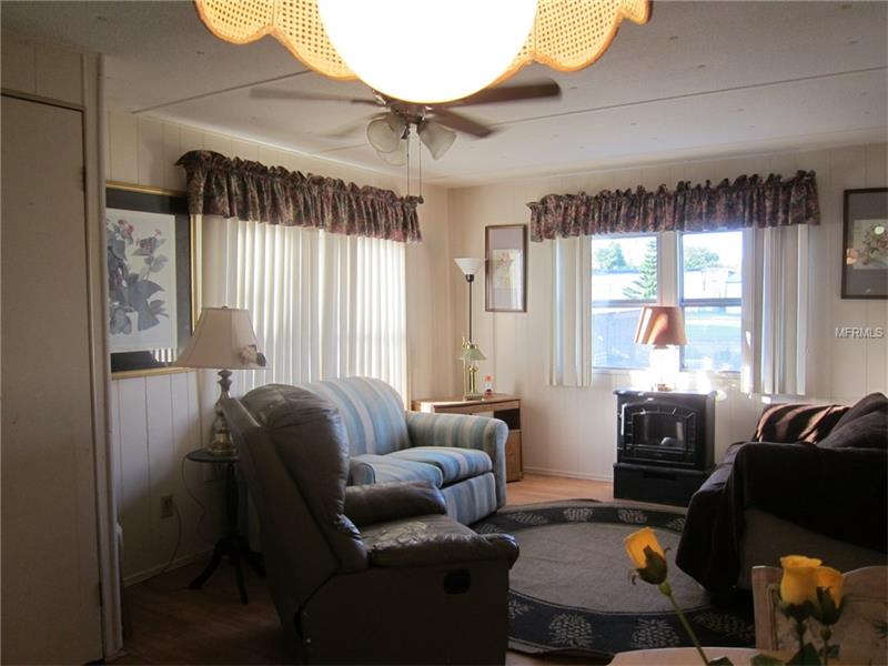 1614 SOUTHSHORE DRIVE, Tavares, FL 32778