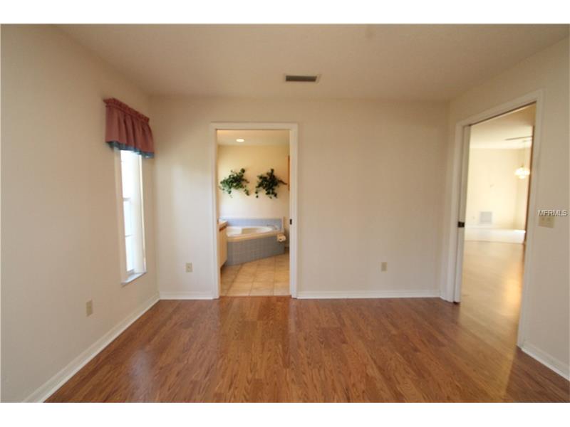 215 JUNIPER WAY, Tavares, FL 32778