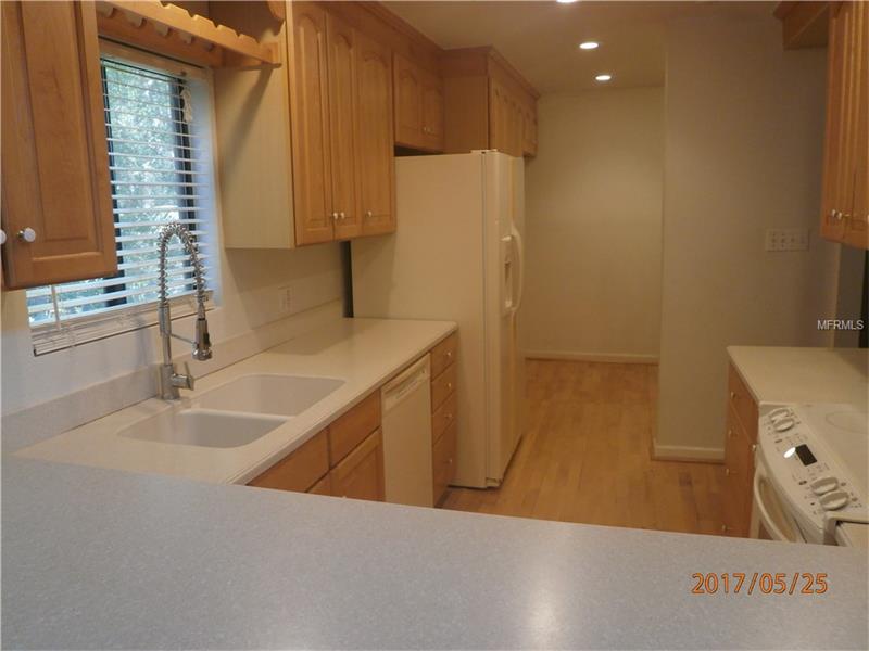 221 CROWN OAKS WAY, Longwood, FL 32779