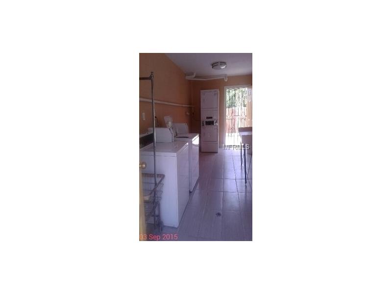 1404 S DELEON AVENUE, Titusville, FL 32780