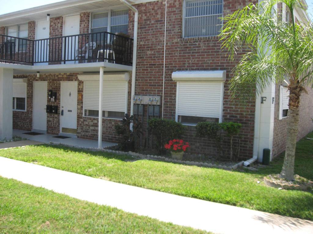 190 E Olmstead Drive, Titusville, FL 32780