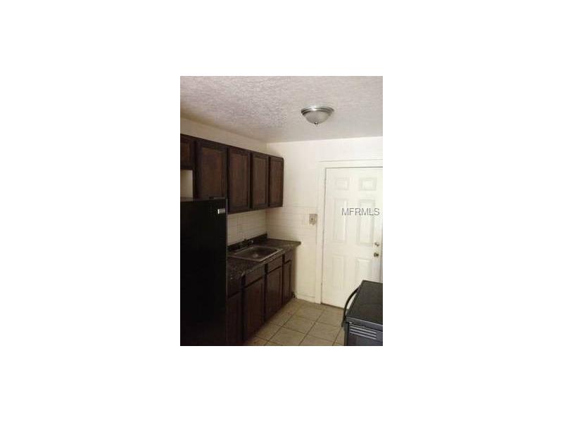 1404 S DELEON AVENUE, Titusville, FL 32780