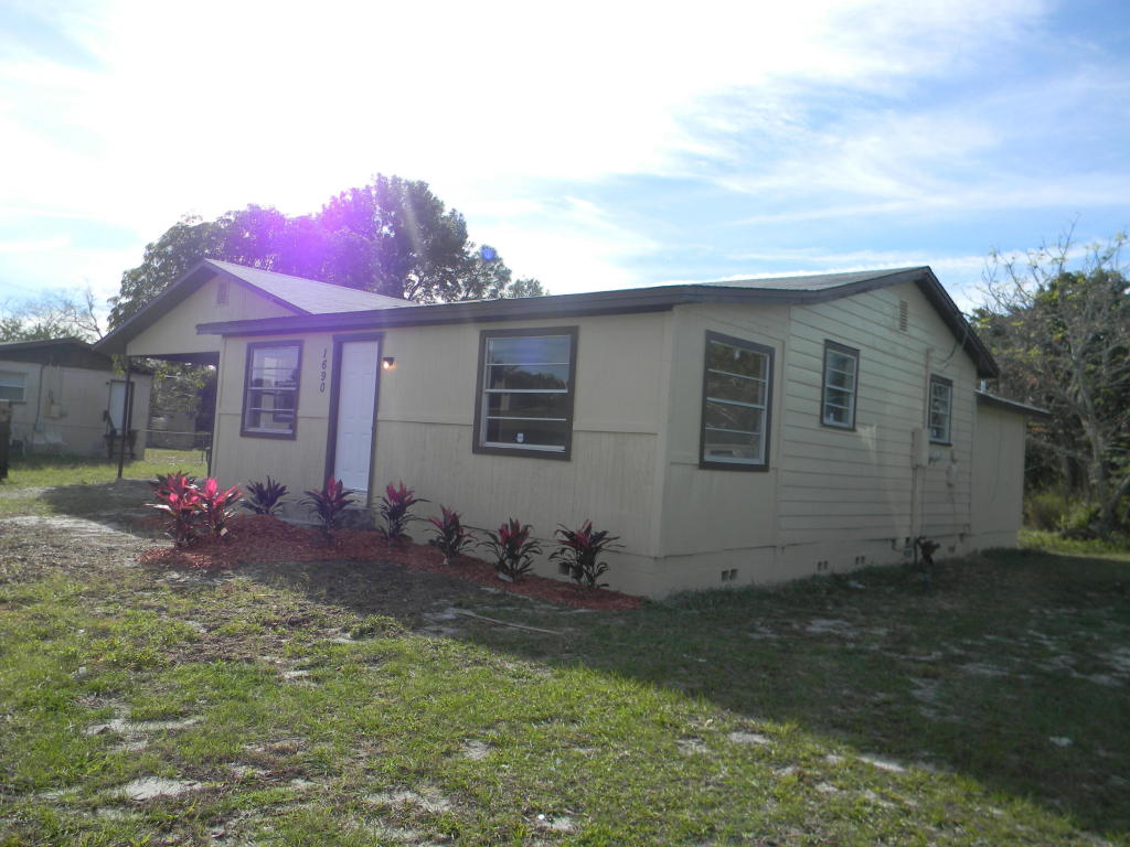 1690 Elizabeth Avenue, Titusville, FL 32780