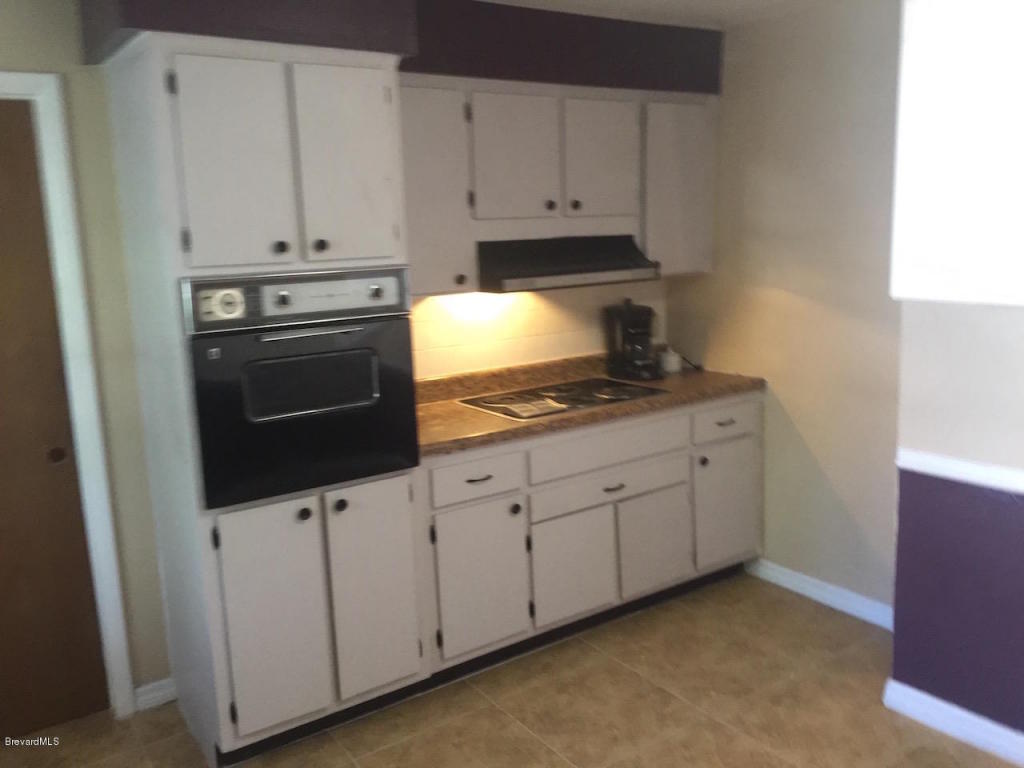 960 Lois Lane, Titusville, FL 32780