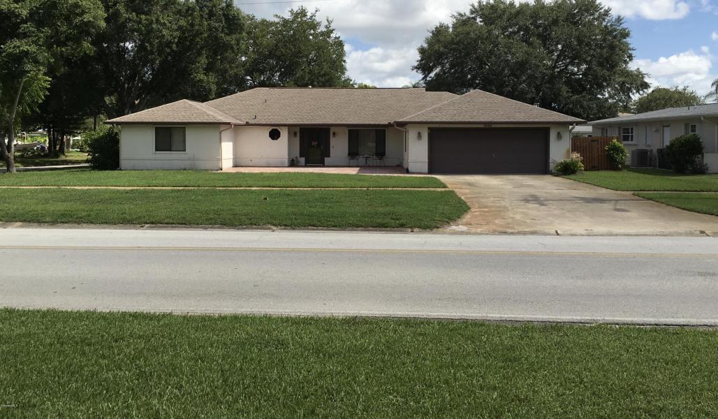1900 Country Club Dr, Titusville, FL 32780