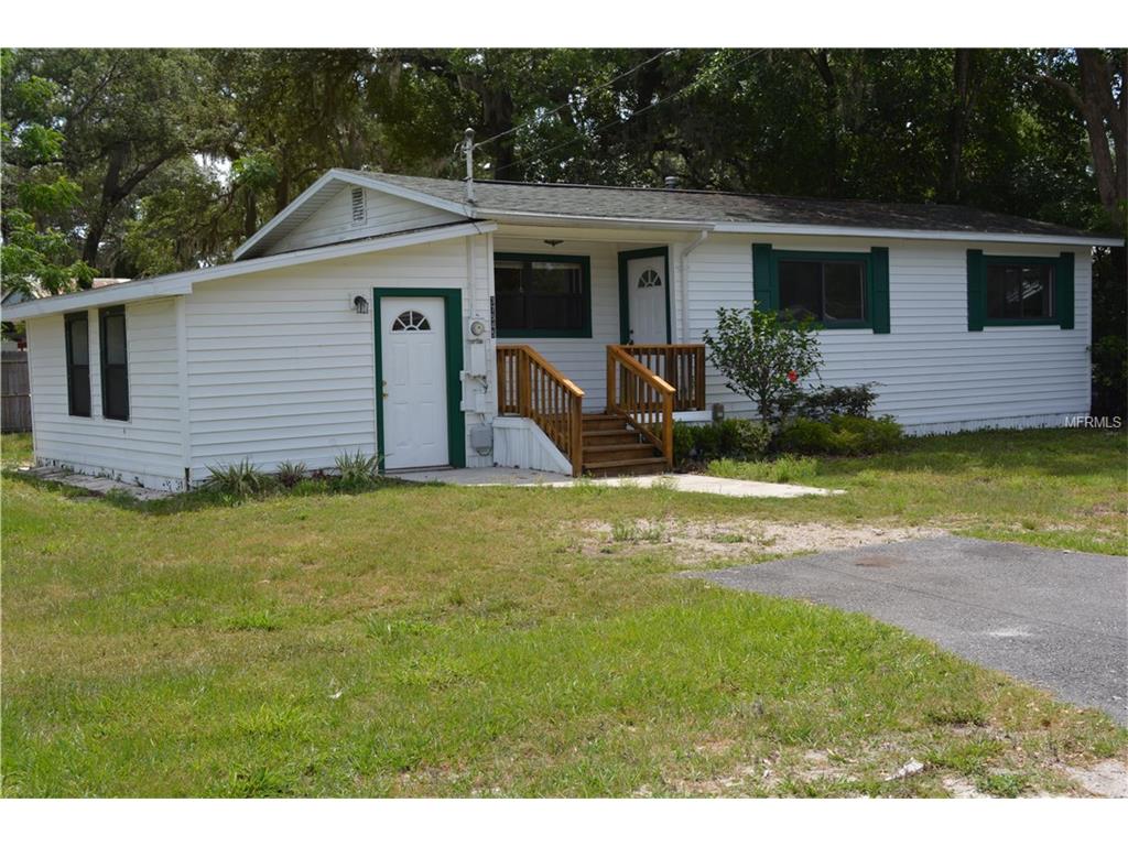 37545 Washington Ave, Umatilla, FL 32784