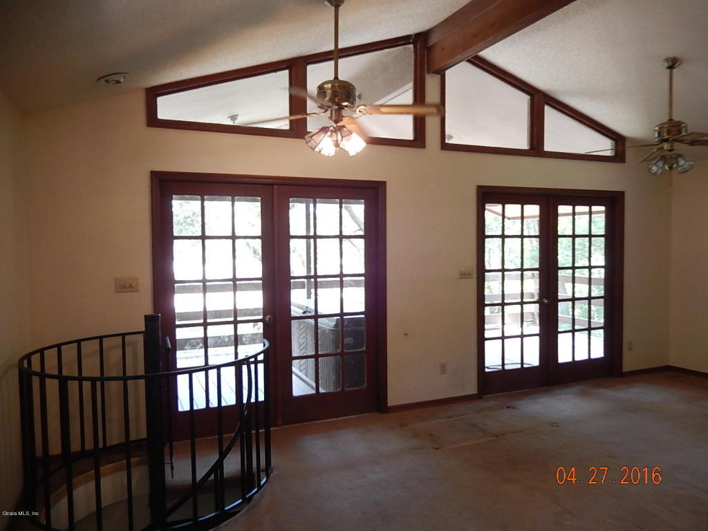 17375 SE 283 Avenue, Umatilla, FL 32784