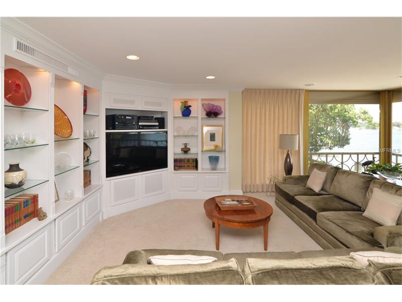 315 E NEW ENGLAND AVENUE, Winter Park, FL 32789