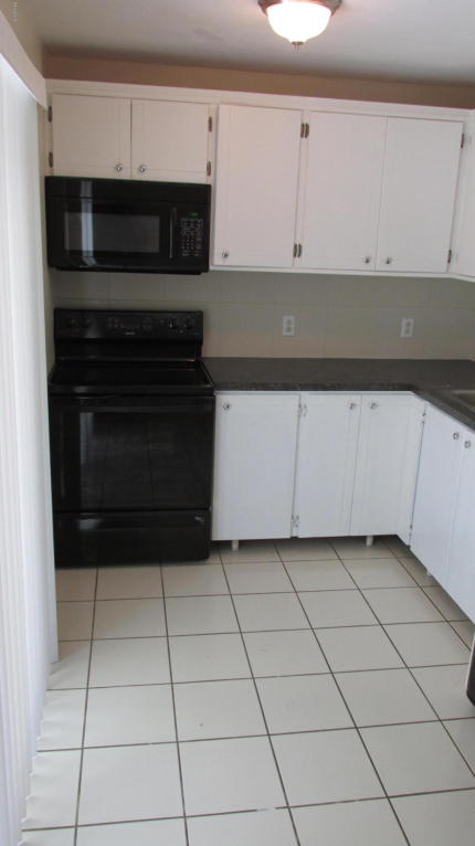 225 Towne Place, Titusville, FL 32796